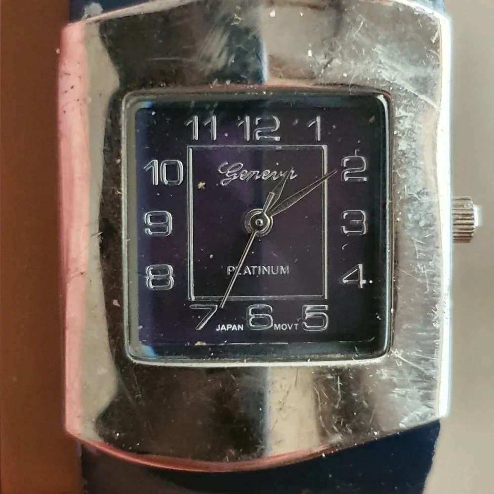 🦋10/$20🦋 Lot of 4 Women's Watches #4